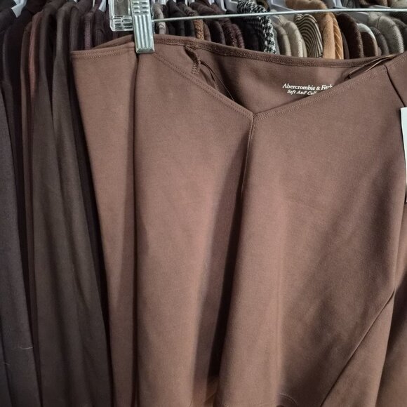 NWT Abercrombie & Fitch Brown Long Sleeve Top - Picture 6 of 8